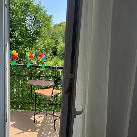 Moderno Ed Elegante Loft Con Balcone Apartament Mediolan