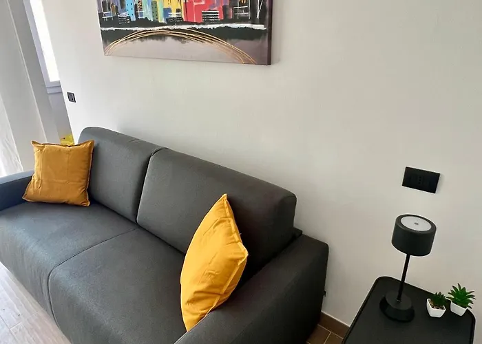 Moderno Ed Elegante Loft Con Balcone * ميلان