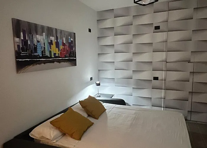 Moderno Ed Elegante Loft Con Balcone * ميلان